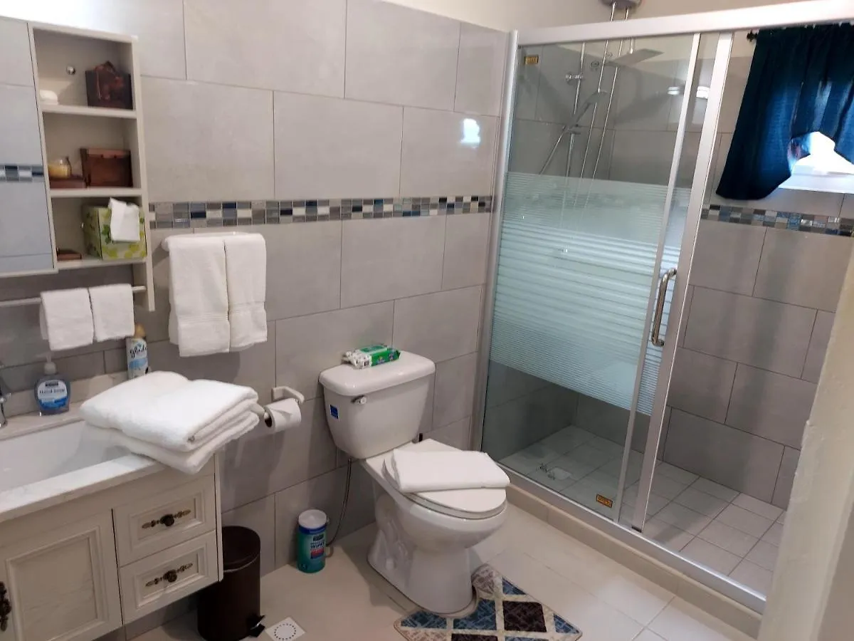 بيت للعطل Savaneta Romantic House With Hot Tub Spa, Internet, Family & Pet Friendly And Free Parking أروبا